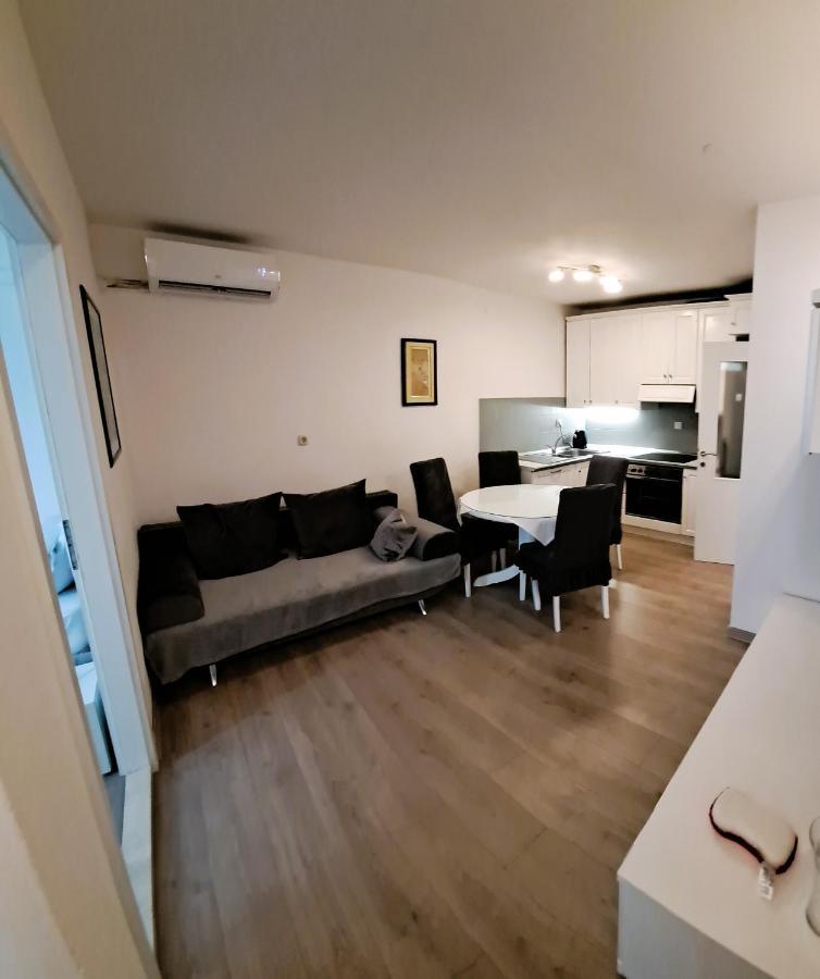 Luklena Apartment Split Exterior photo